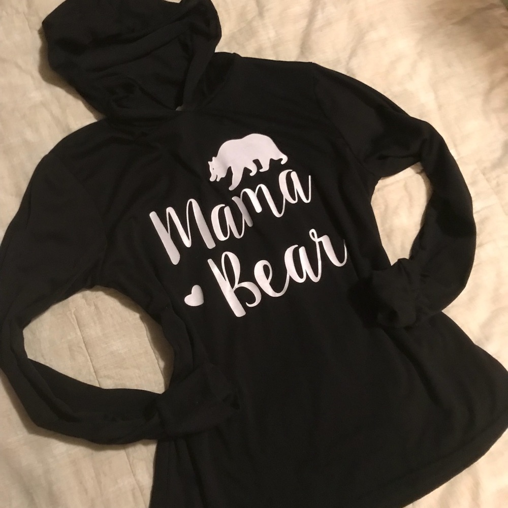 Mama Bear Hoodie 🐻